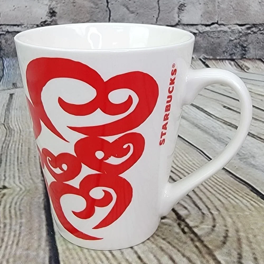 Starbucks Coffee‎ Cup Mug 2016 Valentine's Day Red Swirl Hearts 12 fl oz Ceramic